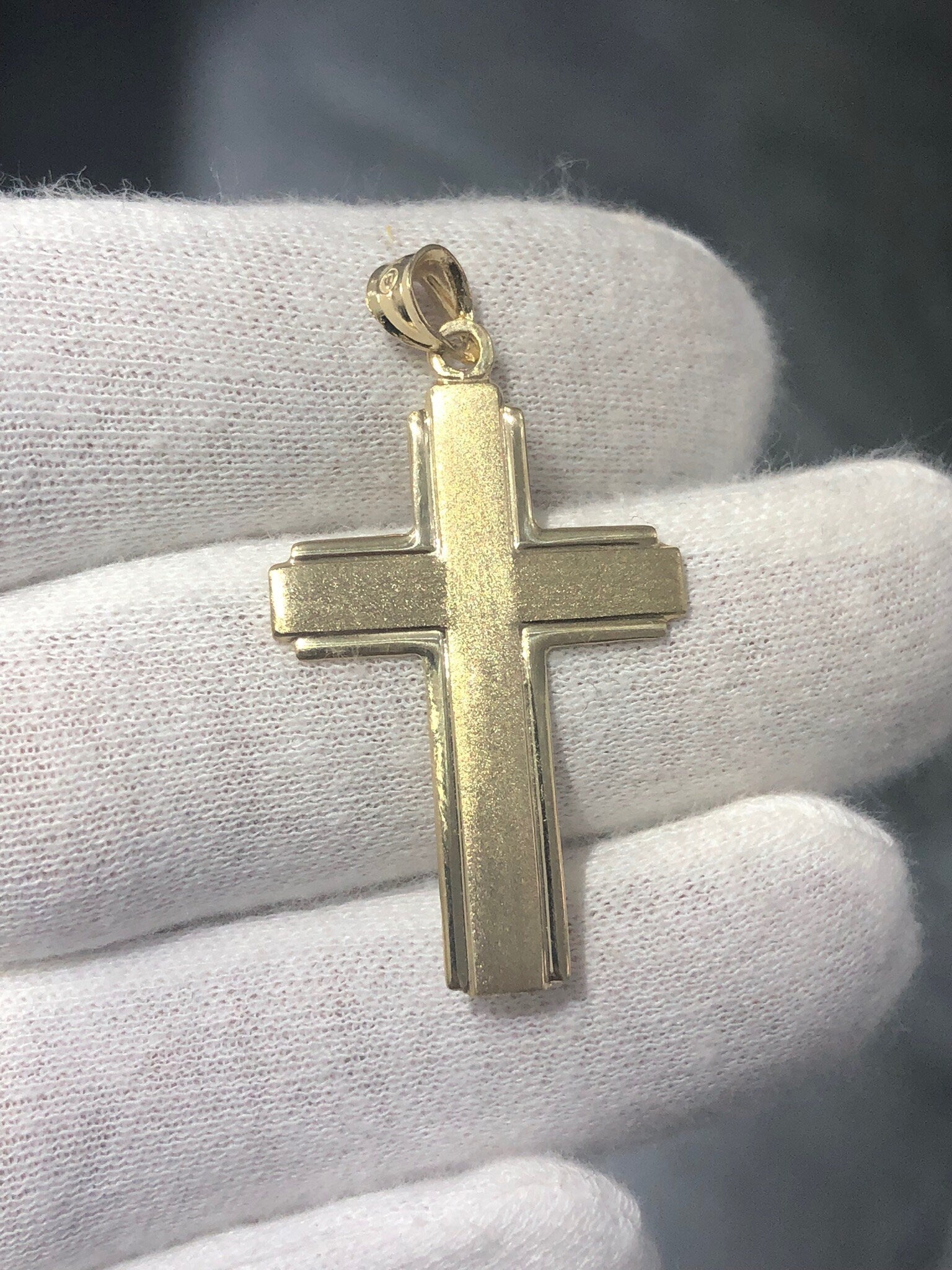 LIV 14k Gold Hand Made Custom Large Cross Charm Pendant Necklace 3.9 Grams Communion