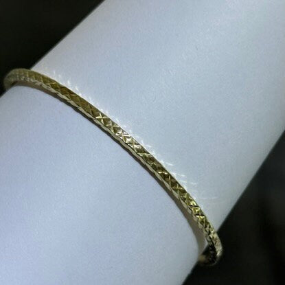 LIV 18k Yellow Gold Sterling Silver Diamond Cut Slip On Design Hand Made Stackable Bangle Bracelet Gift