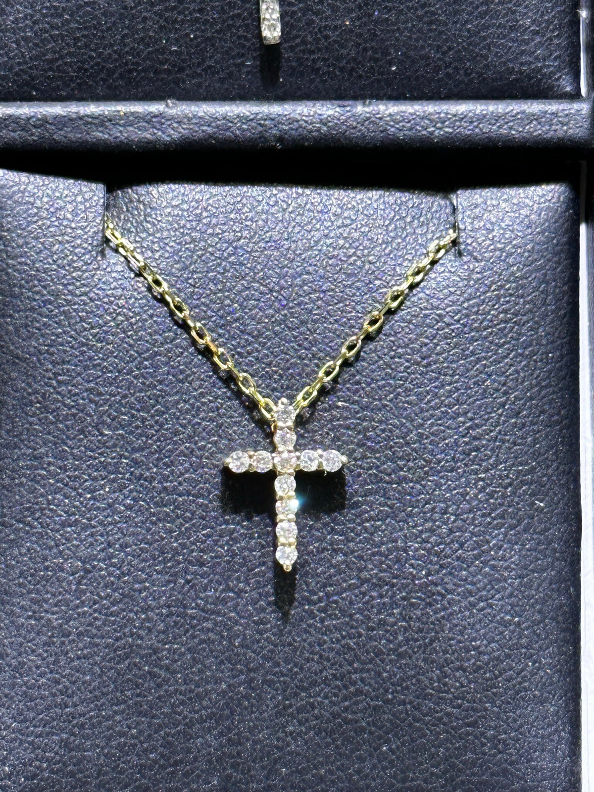 LIV 14k Yellow Gold Natural White Diamonds Simple Classic Cross Crucifix Pendant