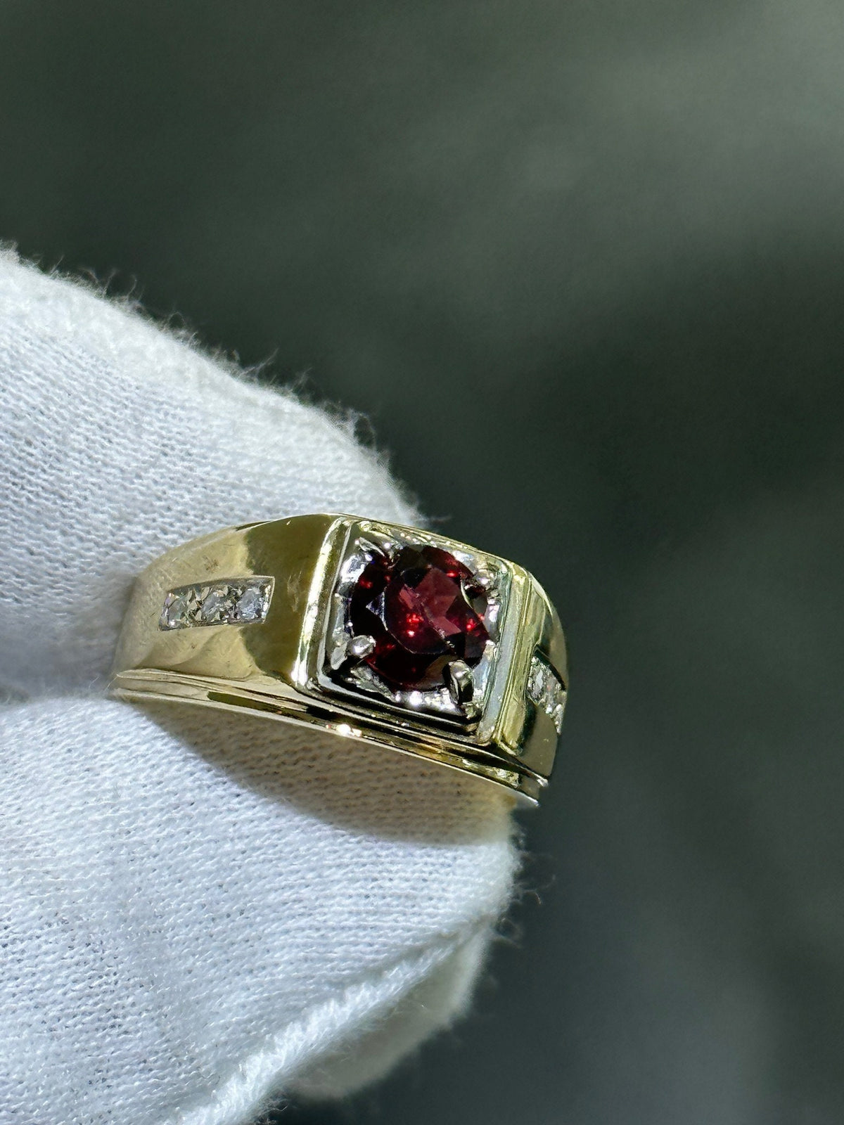 LIV 14k Yellow Gold & Natural Diamond Vintage Halo Round Red Ruby Design Men's Ring