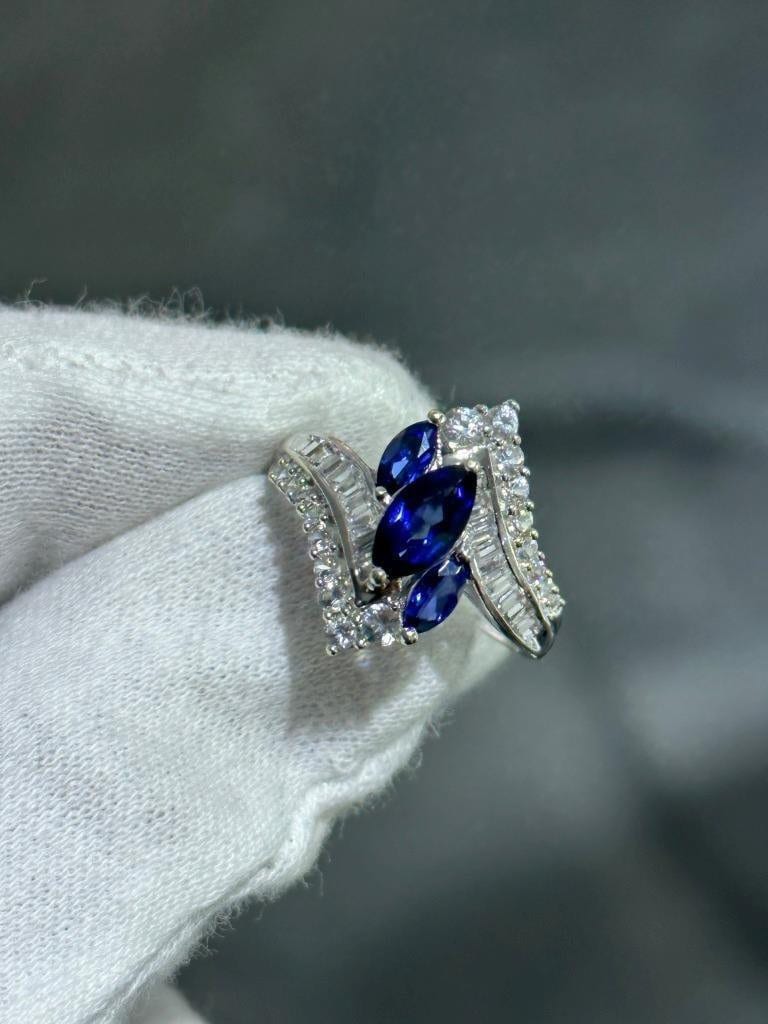 LIV 14k White Gold & Natural Diamonds Blue Sapphire Unique Crossover Band Ring Sz 8