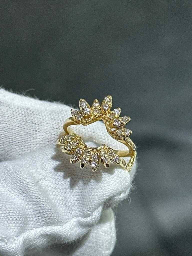 LIV 14k Yellow Gold & Diamonds Vintage Cocktail Design Long Band Ring Sz 5.5 Gift