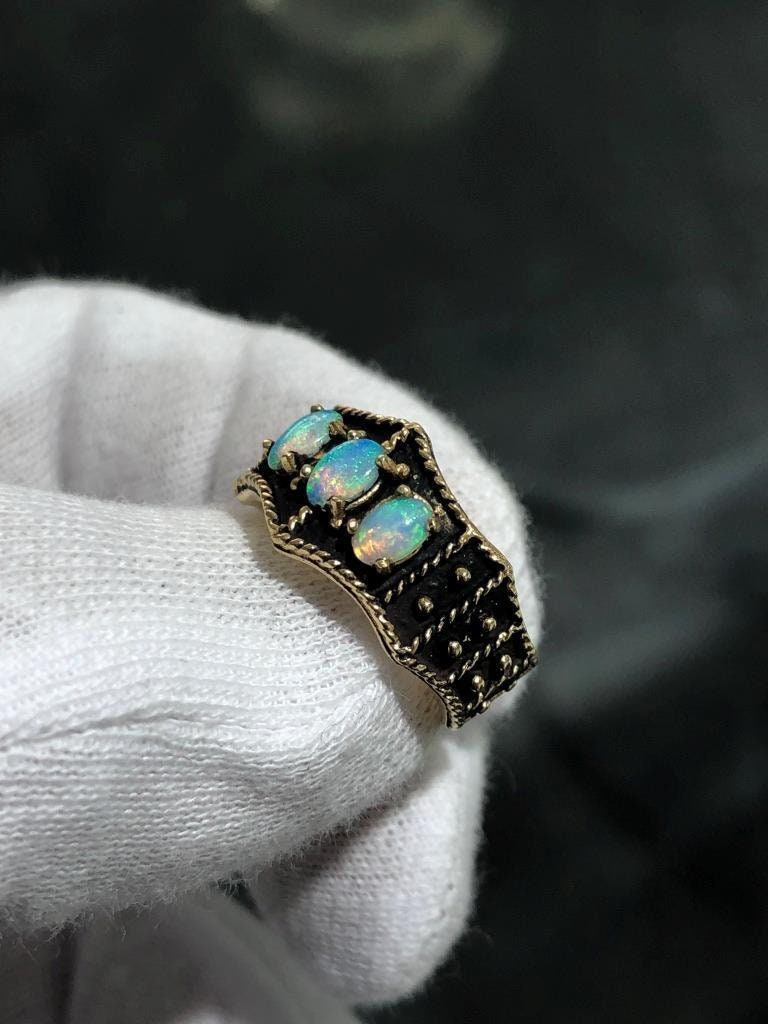 LIV 14k Yellow Gold & White Opals Oxidized Wide Vintage Halo Band Ring Size 6.25