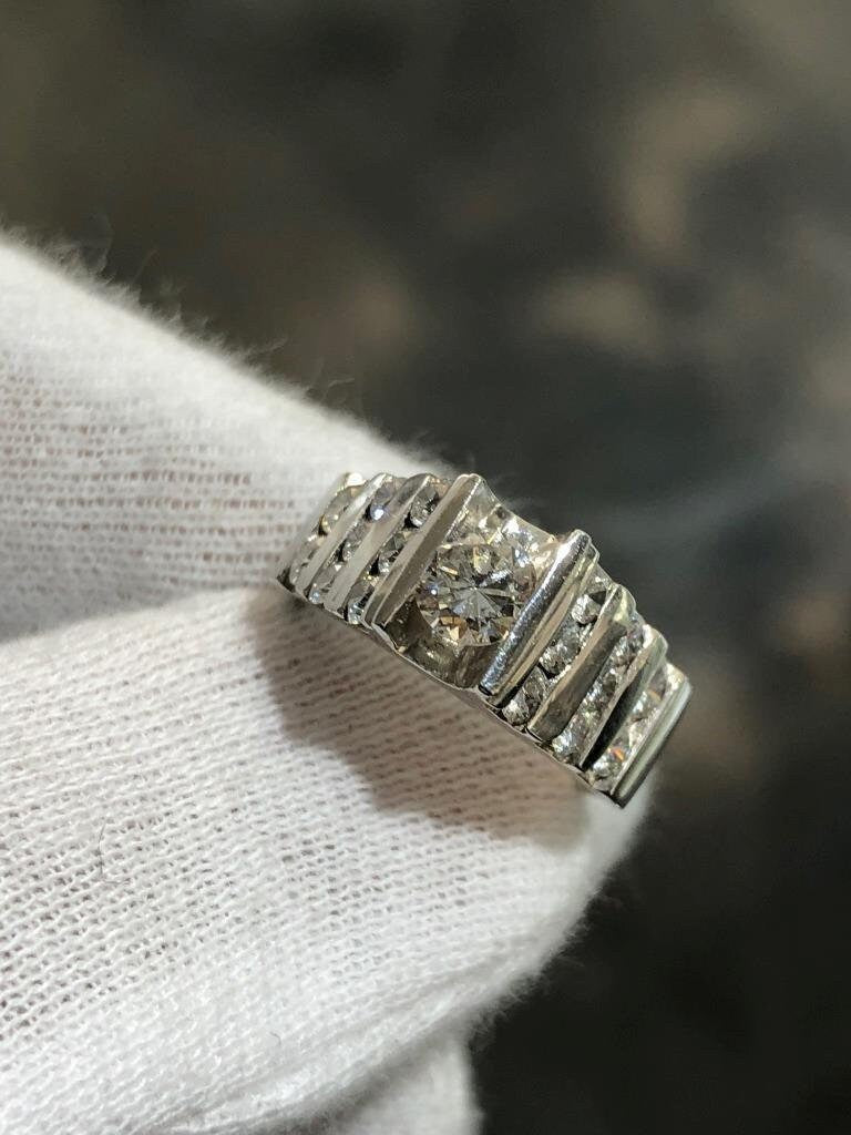 LIV 14k White Gold & Natural Diamonds Hand Made Channel Set Band Ring Gift Size 5