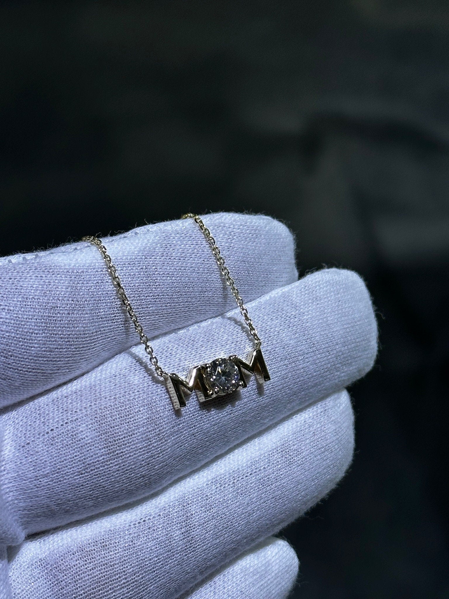 LIV 14k Yellow Gold Custom Made MOM Lab Grown 1.00ct tw G-VS1 Diamond Necklace