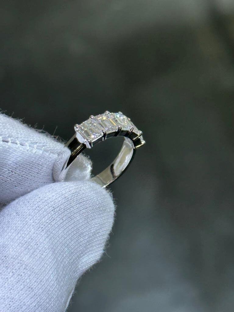 LIV 14k White Gold Lab Grown Emerald Cut Diamond Wedding Band Bridal Ring 2.18ct VVS