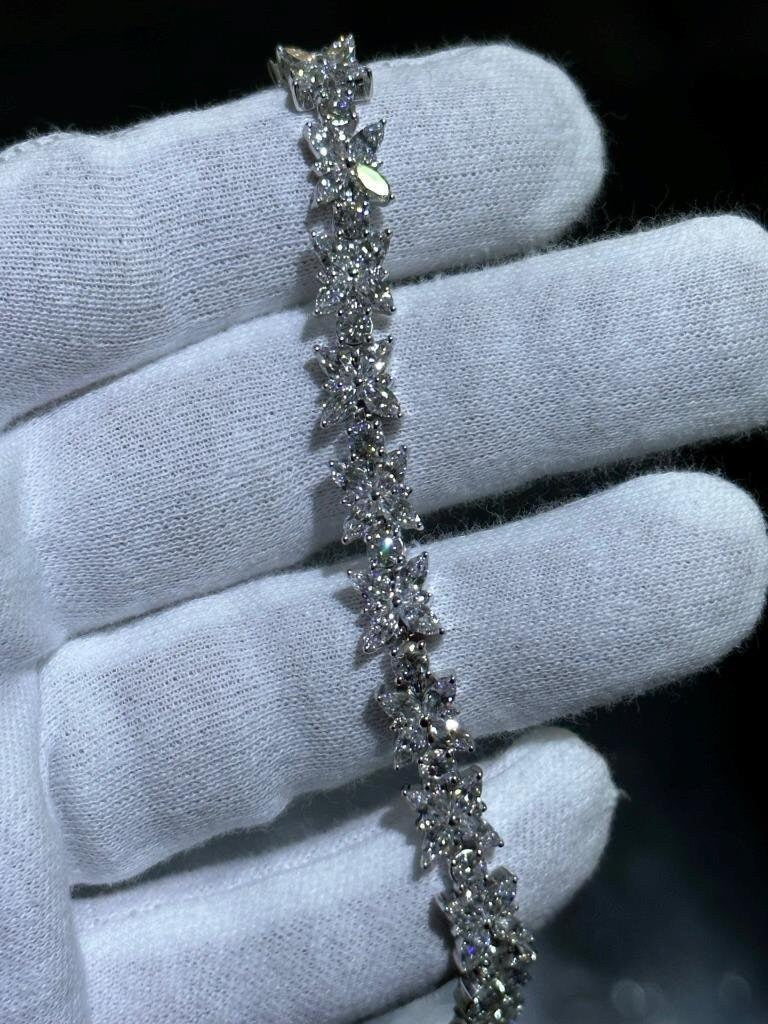 LIV 14k White Gold Lab Grown Flower Halo Diamond Tennis Bracelet 10.80 ct 7" Length
