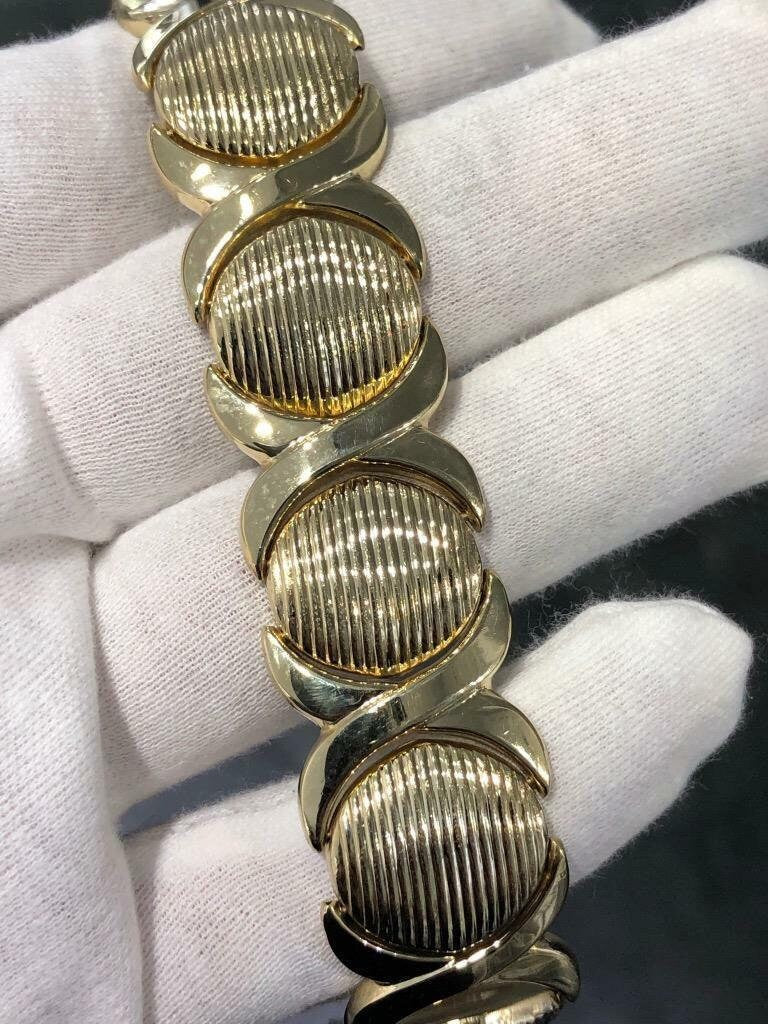 LIV 14k Yellow Gold Hand Made Hugs & Kiss Design Italian Bracelet 33.6 Gr 21mm W 7"L