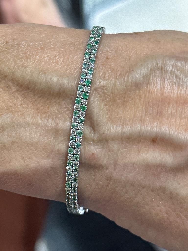 LIV 14k White Gold Natural VS1 Diamonds & Green Emerald Unique Tennis Bracelet 7" L