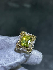 LIV 14k Yellow Gold Diamond Vintage Cocktail Design Peridot Halo Ring Size 7 Gift