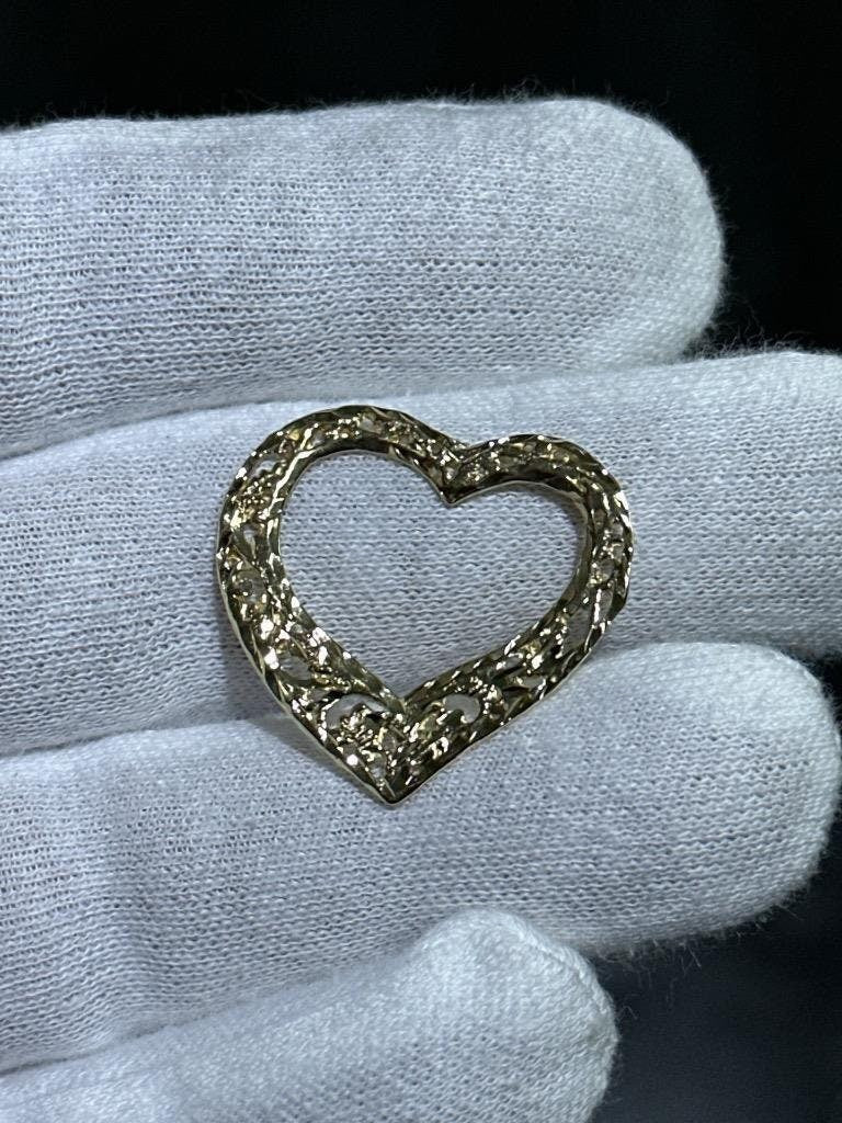 LIV 14k Yellow Gold Diamond Cut Open Heart Vintage Charm Pendant 2.2 Grams Gift